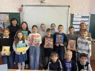 Бібліотекар Бершадської публічної бібліотеки Олена Струтинська провела ігровий квест для учнів 5-В класу (класний керівник Інна Шарапанівська) Бершадського ліцею №1 імені Анатолія Матвієнка. Ліцеїсти дізналися багато цікавого про життя, традиції [&hellip;]